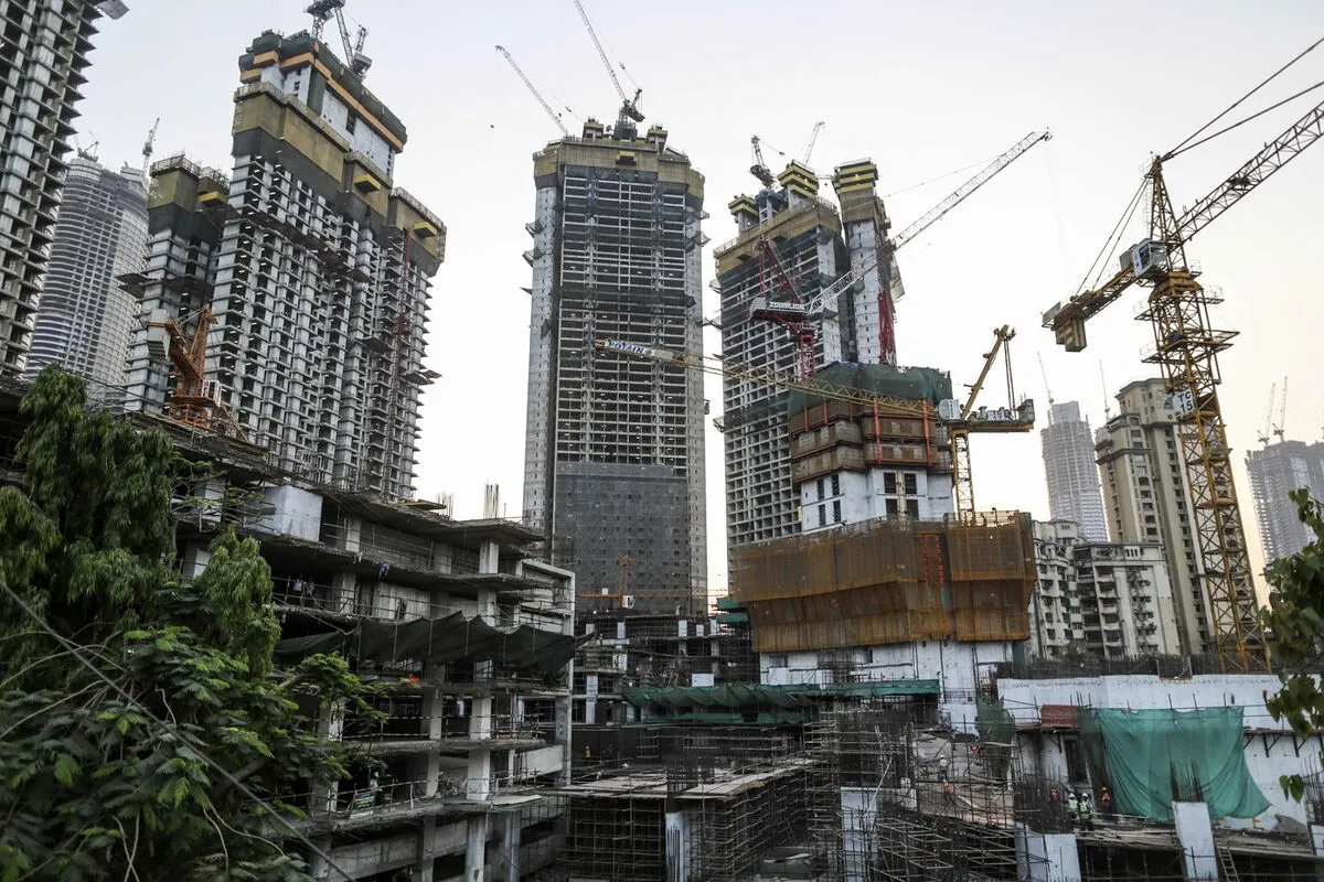 Construction project in Delhi requiring crane hire — MYCRANE
